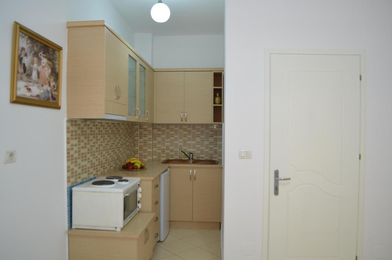Noah Apartaments Sarande Exterior photo