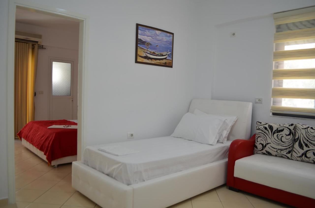 Noah Apartaments Sarande Exterior photo
