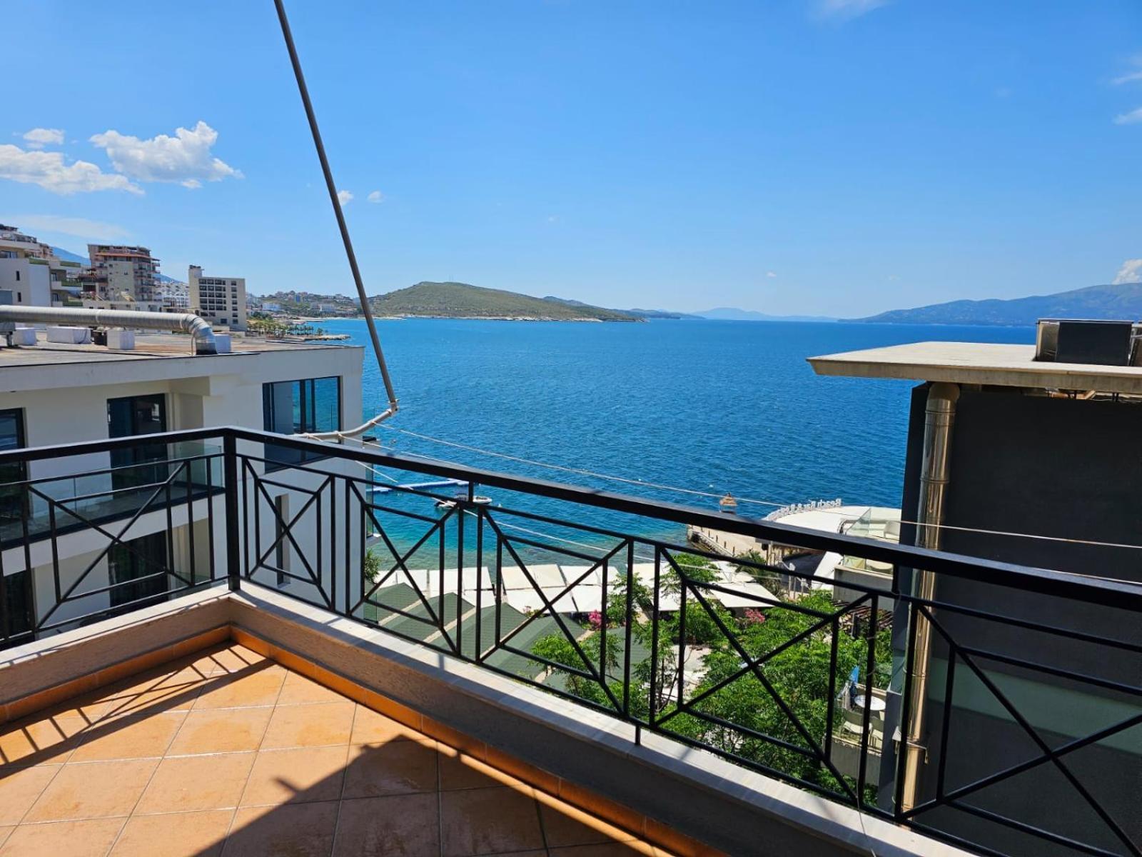 Noah Apartaments Sarande Exterior photo